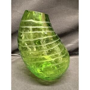 Rare Vintage Art Glass Mid Century Green Striped Etched Glass Teardrop Vase 7”